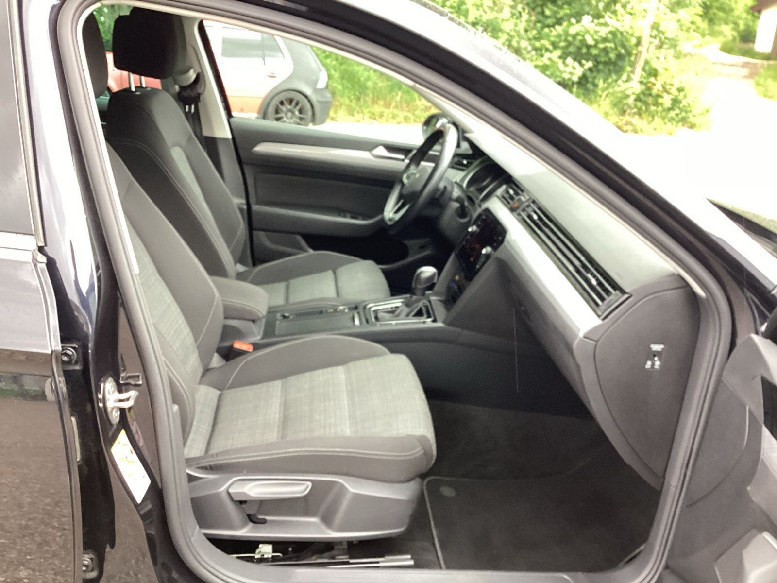 Volkswagen Passat Variant - Bild 16