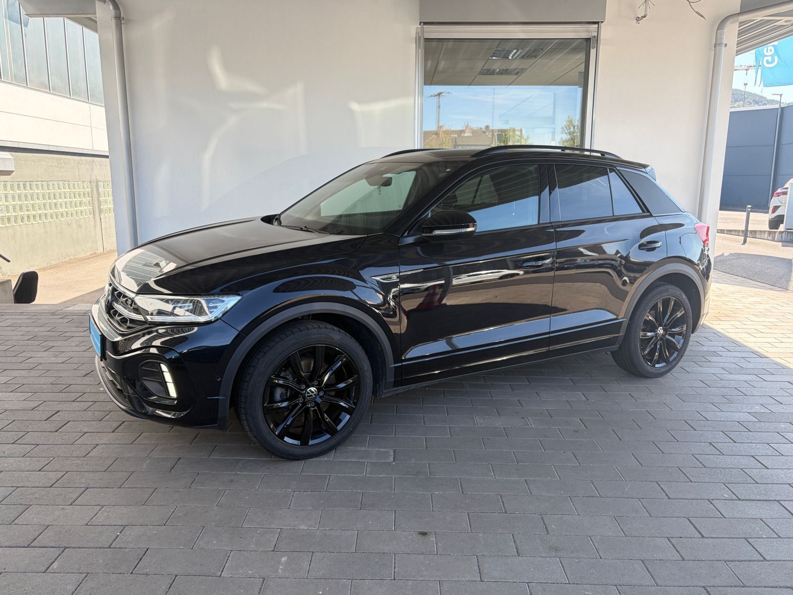 Volkswagen T-Roc - Bild 2