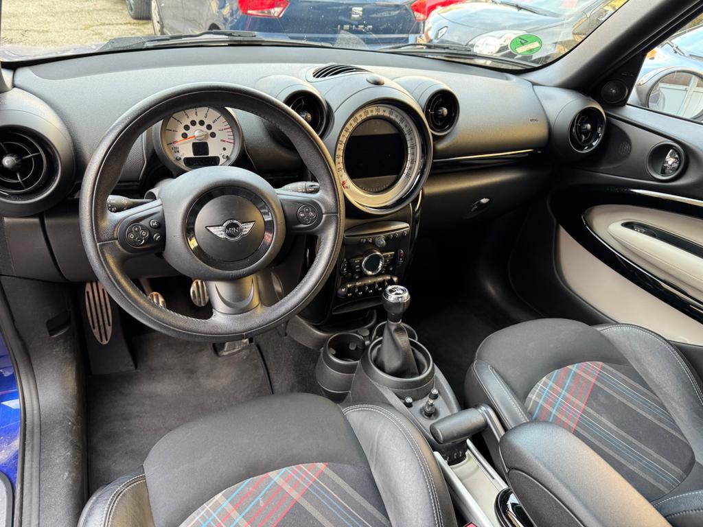 MINI Cooper S Paceman