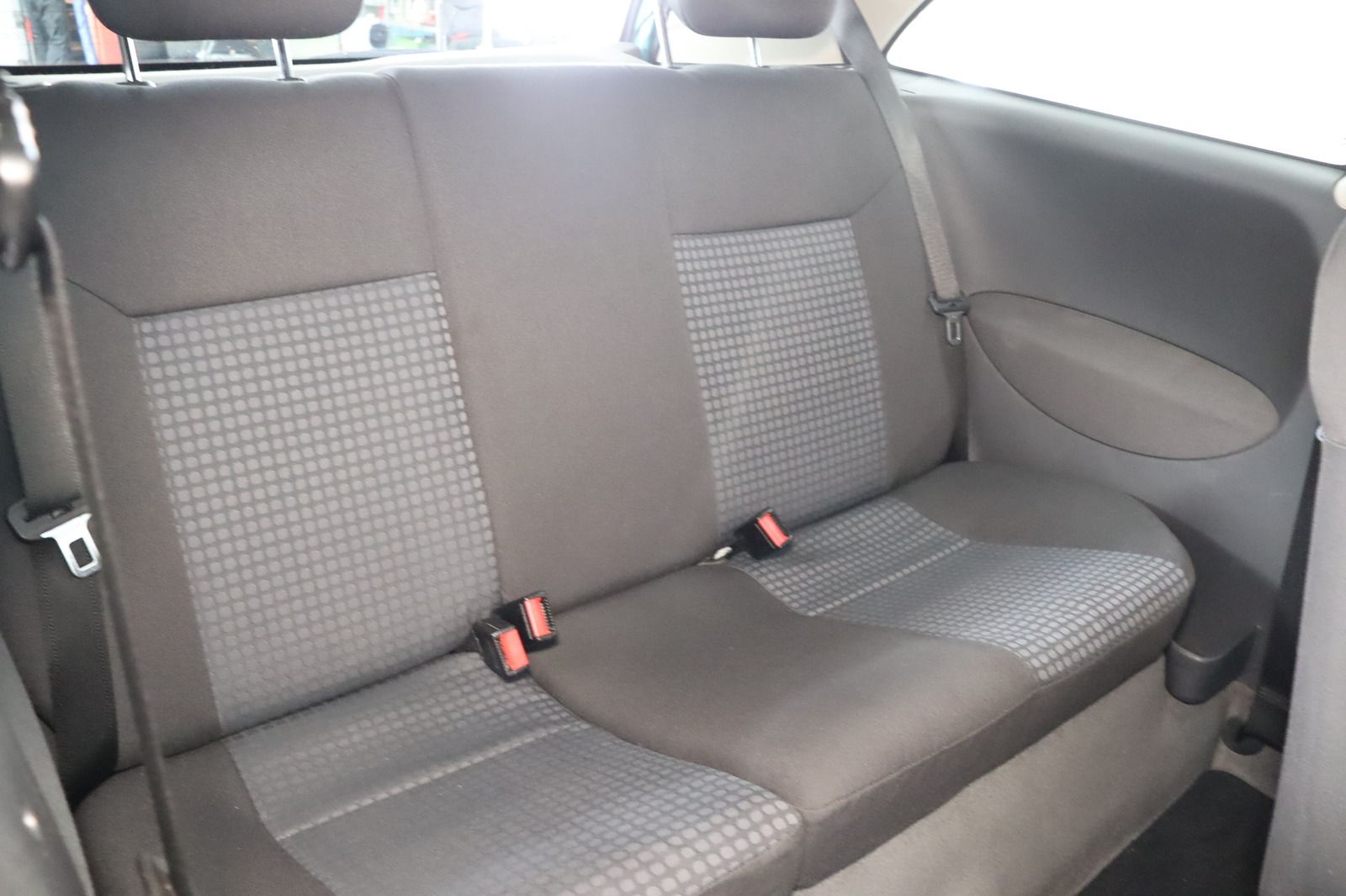 Fahrzeugabbildung Opel Corsa C 1.0i * Klima * HU/AU neu