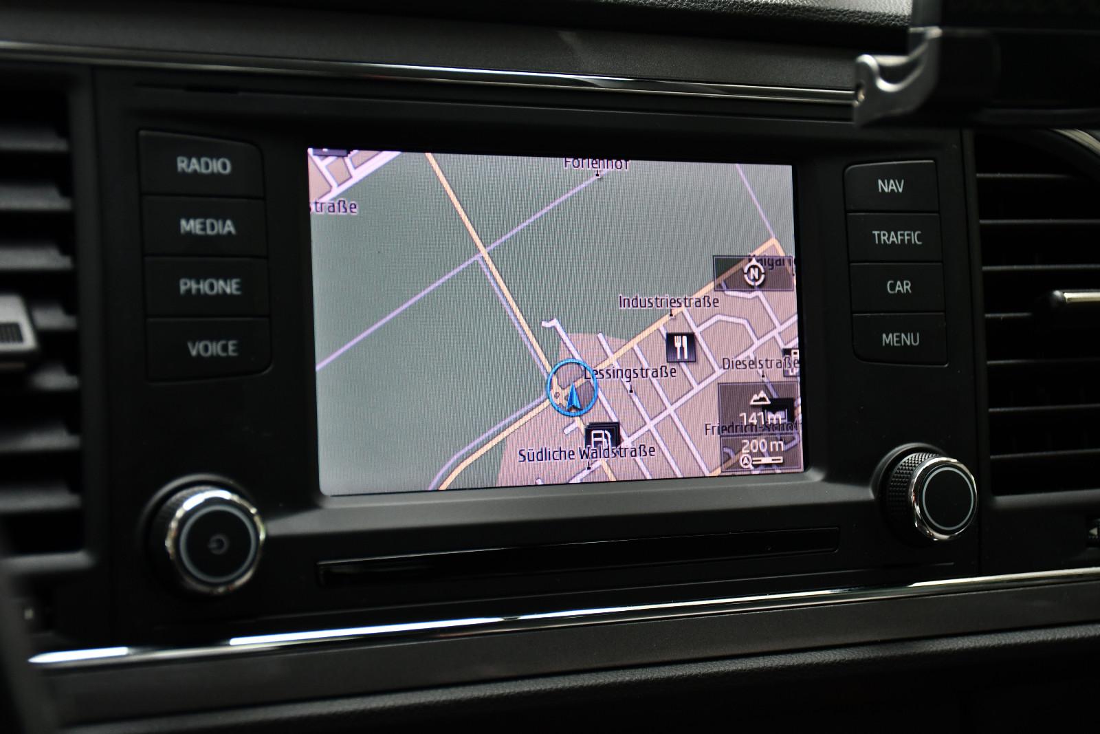 SEAT Leon ST FR 1.8 TSI DSG – 180 ch – LED – Navigation - 1ère main
