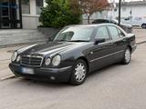 Mercedes-Benz Mercedes Benz E320 Elegance W210 - Rostfre... - gebrauchte Mercedes-Benz E 320 aus dem Jahr 1996