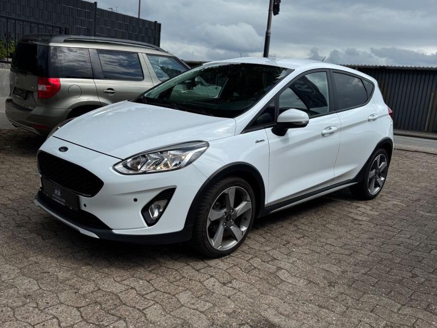 Ford Fiesta Active SPUR/RFK/SHZ/TEMP./CARPLAY/TOUCH