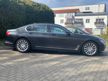 BMW 730 - 6