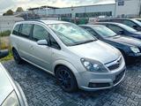 Opel Zafira B CATCH ME Now TÜV fällig Automatik - Opel Zafira: Catch Me Now