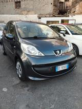 Peugeot 107 1.4 HDi 5p. Sweet Years - Peugeot 107 Diesel Gebrauchtwagen