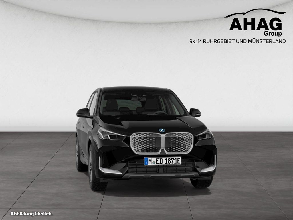 BMW iX1 eDrive20 foto 10