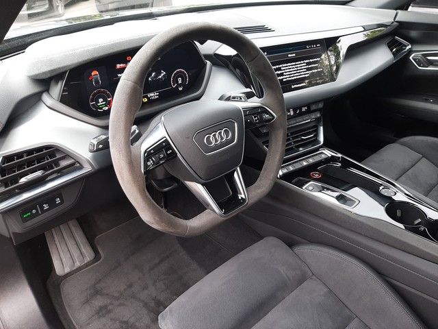 Fahrzeugabbildung Audi e-tron GT quattro Pano B&O Stdhz. Laser HeadUP