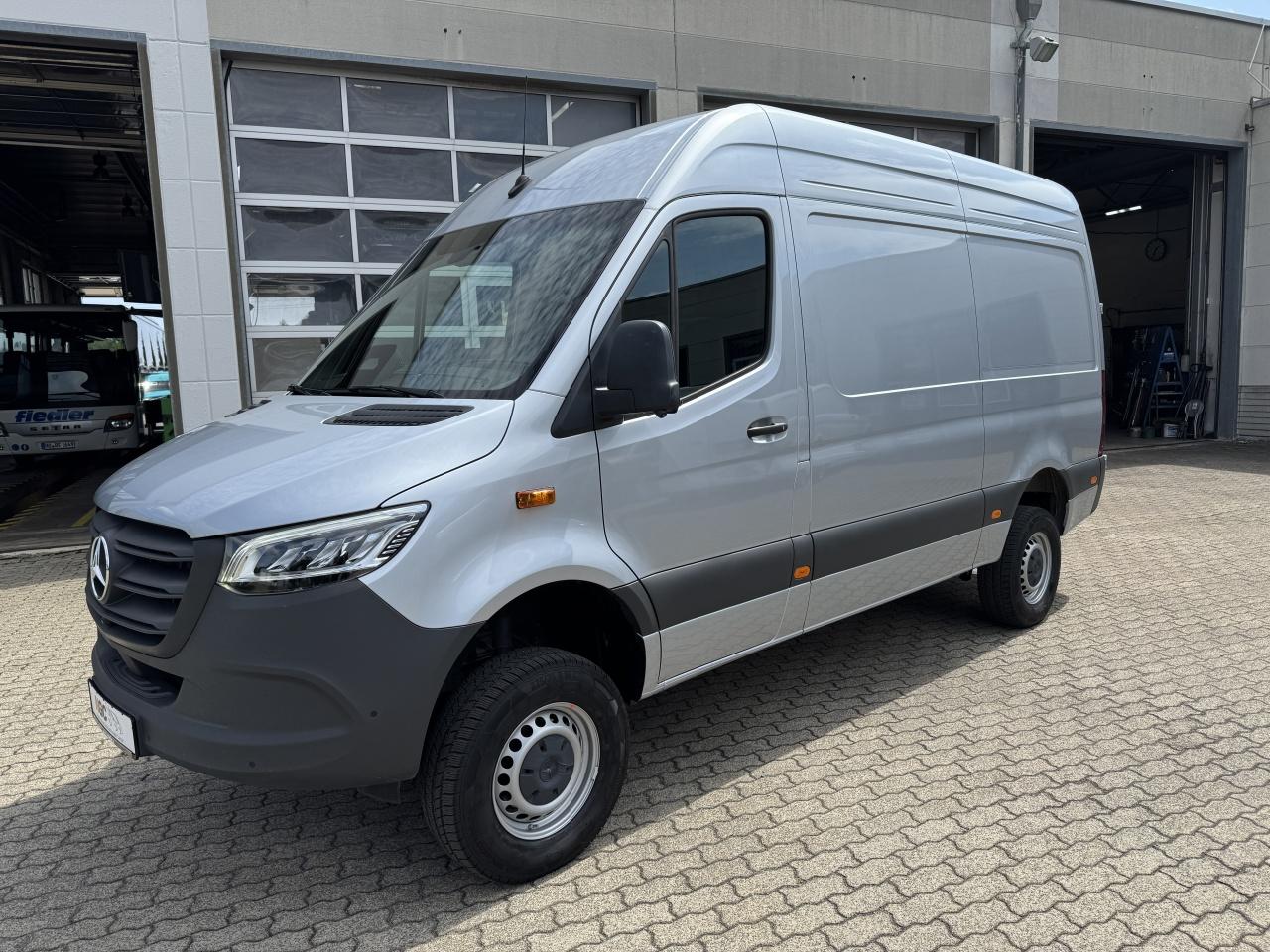 Mercedes-Benz Sprinter 319CDI KA ProL2H2 4x4 Klima*LED*AHK2.8T