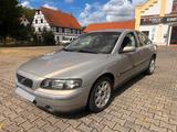 Volvo S60 2.5T AWD Automatik *Klima/Leder/... - gebrauchte Volvo S60 aus dem Jahr 2003