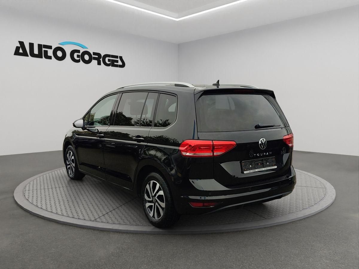 Volkswagen Touran Active 1.5l TSI DSG +7-SITZER+APP+ACC+ imagem 3