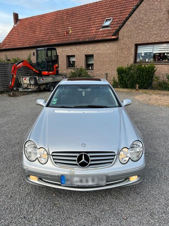 Mercedes-Benz CLK 200