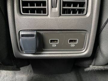 Fahrzeugabbildung Mitsubishi ASX 1.3 T-Benziner Intro Edition DCT