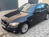 BMW 318i Touring  - BMW 318 aus 2010: Kombi, 318i