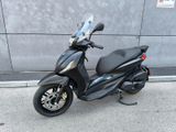 Piaggio Beverly 400 " Deep-Black " Edition - Angebote entsprechen deinen Suchkriterien