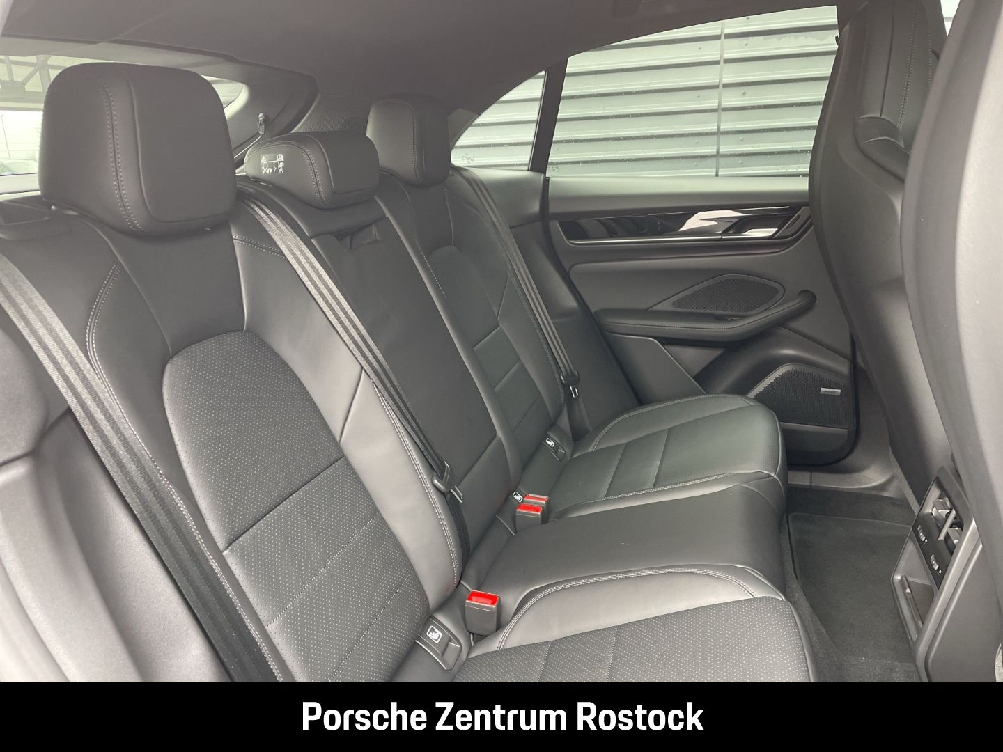 Porsche Macan - Bild 13
