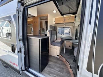 Sunlight Cliff X 600 RT  Dieselhzg. AWT beheizt LED