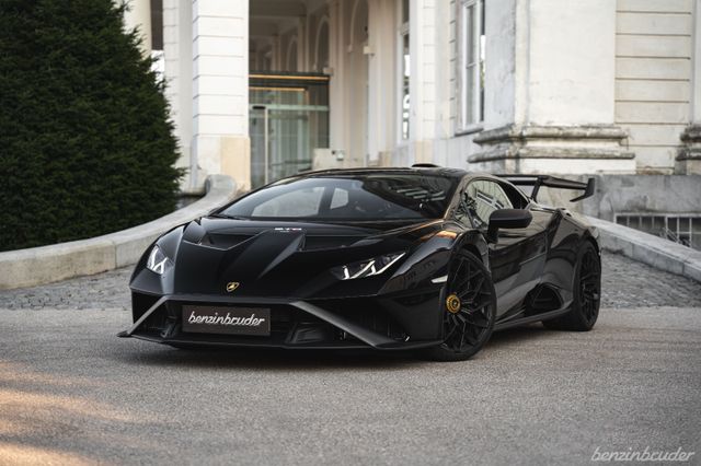 Lamborghini Huracán STO