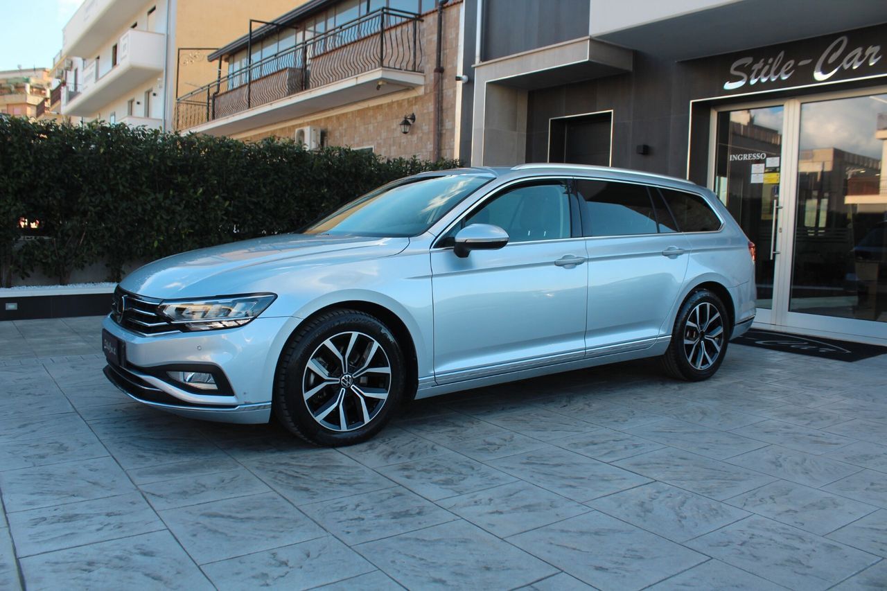 Volkswagen Passat Variant 2.0 TDI SCR EVO DSG Ex imagem 3