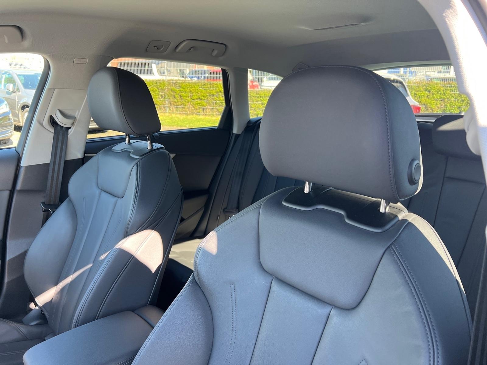 Audi A4 Avant 35 TDI S tronic S line +LED +ACC +RKAM