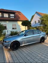 BMW 320i - e90 | TÜV NEU | 8-fach bereift | Schalter - BMW E90 - BMW 3er Reihe