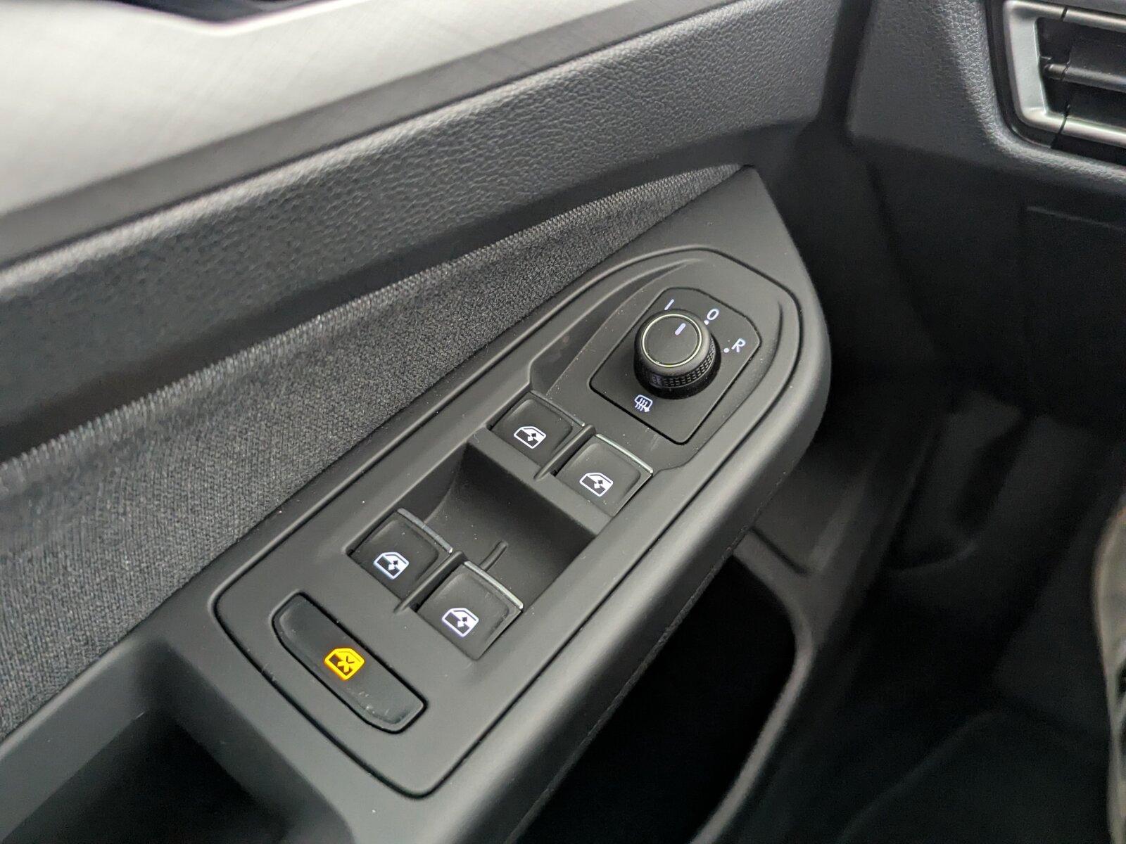 Volkswagen Golf VIII 2.0 TDI Life (EURO 6d) LED+NAVI+SHZ+, миниатюра 23