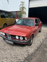 BMW e21 323i Oldtimer - BMW 323: E21