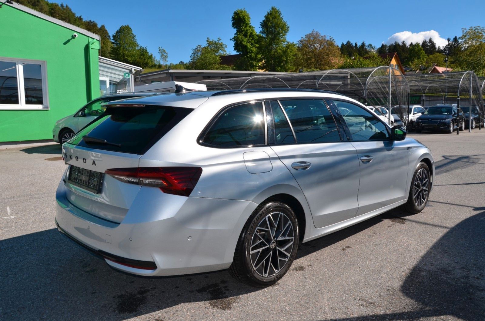 Skoda Octavia Combi 2.0TDI Sportline MATRIX EXP:26.200 imagem 3