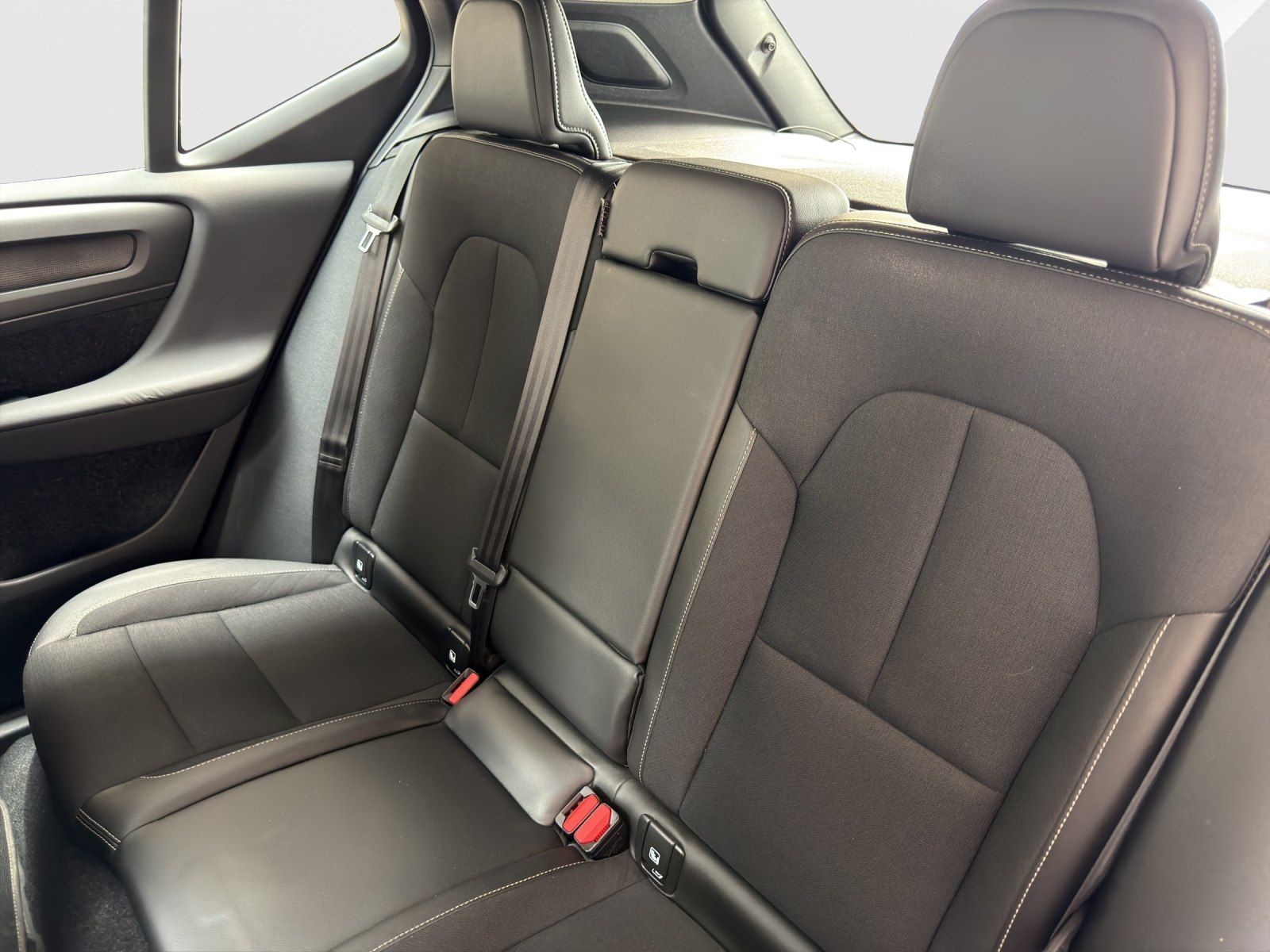 Volvo XC40 T4 Geartronic Momentum Pro Pano CarPlay W foto 13