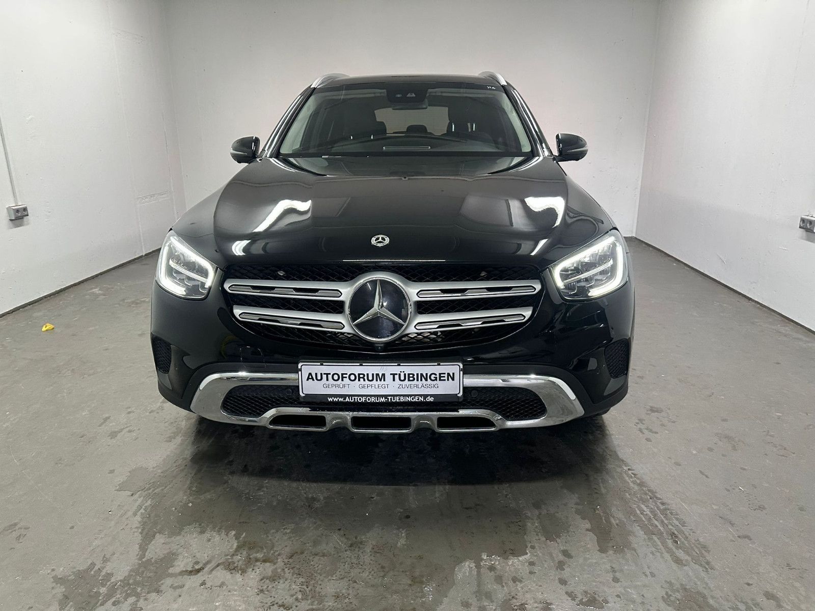 Fahrzeugabbildung Mercedes-Benz GLC 220 d 4MATIC Autom *DISTRO*AHK*360*NAVI*PANO
