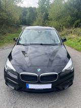 BMW 218 Active Tourer 218d Advantage Advantage