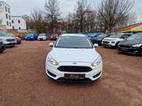 Ford Focus Lim*TopZustnd*58TKm*Klima*SHZ*BFS*Garantie - Ford Focus Gebrauchtwagen in Chemnitz