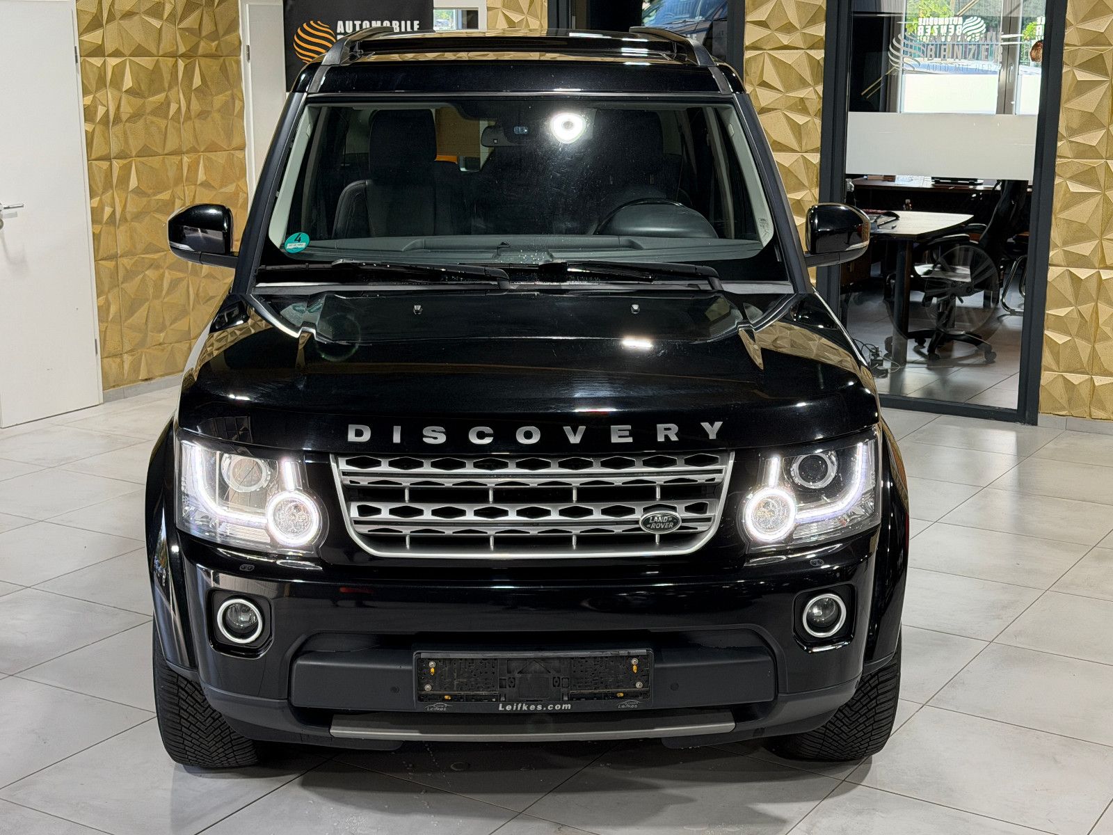Fahrzeugabbildung Land Rover Discovery 4 SDV6 HSE/1-HAND/DEUTSCH/VOLL/PANO/LE