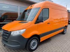 MERCEDES-BENZ Sprinter 3Sitzer 8xBereift Kamera PDC Bluetooth
