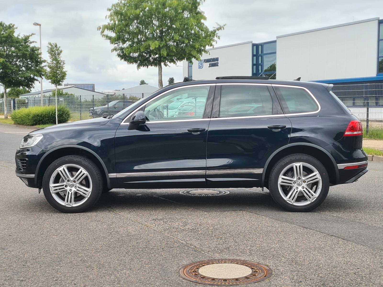 Volkswagen Touareg V6 TDI R-Line Terrain Tech 4Motion*Autom