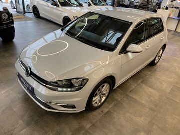 MYAUTOCENTER – Gebraucht- und Jahreswagen mit Werkstattservice in Pfaffenhofen Volkswagen Golf VII Lim. Comfortline BMTStart-Stopp*Klima*