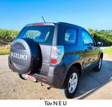 Suzuki Grand Vitara 2.4 Comfort 1 Hd. 60 tkm - Suzuki Grand Vitara: Geländewagen