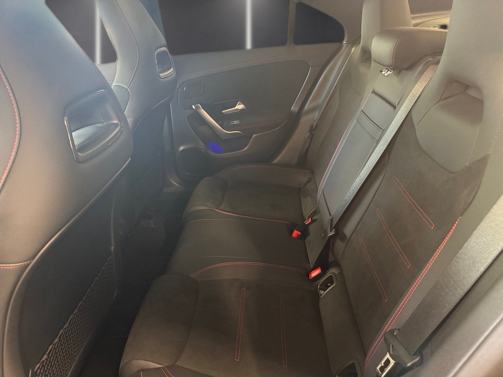 Fahrzeugabbildung Mercedes-Benz CLA 200 AMG PLUS*Pano*HUD*19"*MuBeam*Night*360°*