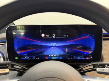 صورة مصغرة 14 لـ 2022 Mercedes-BENZ EQE