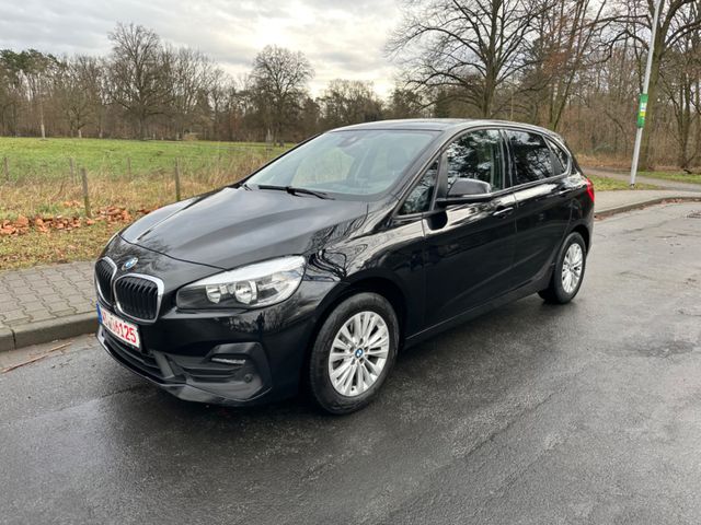 BMW 218d Active Tourer *AUTOMATIK - NAVI - HEADUP*