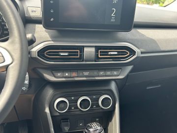 Bild 8 Dacia Sandero TCe 110 Stepway Extreme+