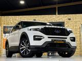 Ford Explorer ST-Line Plug-in-Hybrid 4x4/7-SITZER/BRD - Ford Explorer: ST