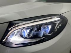 MERCEDES-BENZ GLE  / 4x4 / NUR 113.tKM / 1.HAND /GARANTIE/ LED