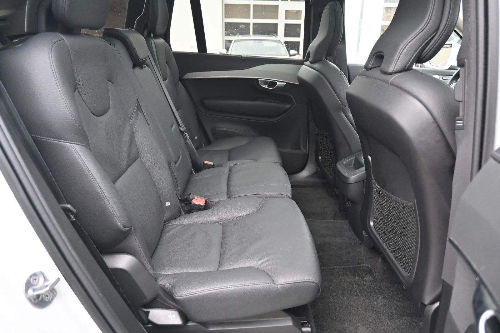 Fahrzeugabbildung Volvo XC90 B5 D AWD Bright*STDHZG*360°*ACC*AHK