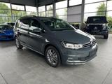 Volkswagen Touran Comfortline 1.5 TSI Navi el.Heckklappe LE - Volkswagen Touran mit Benzin-Antrieb: Kleinbus