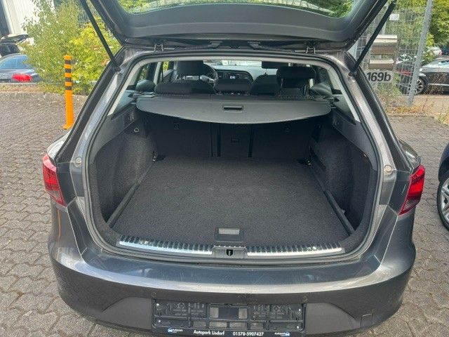 Fahrzeugabbildung SEAT Leon ST Style NAVI PDC MFL