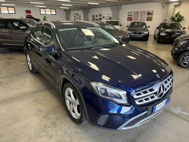 Mercedes-Benz Mercedes-benz GLA 180 GLA 180 d Automatic Premiu