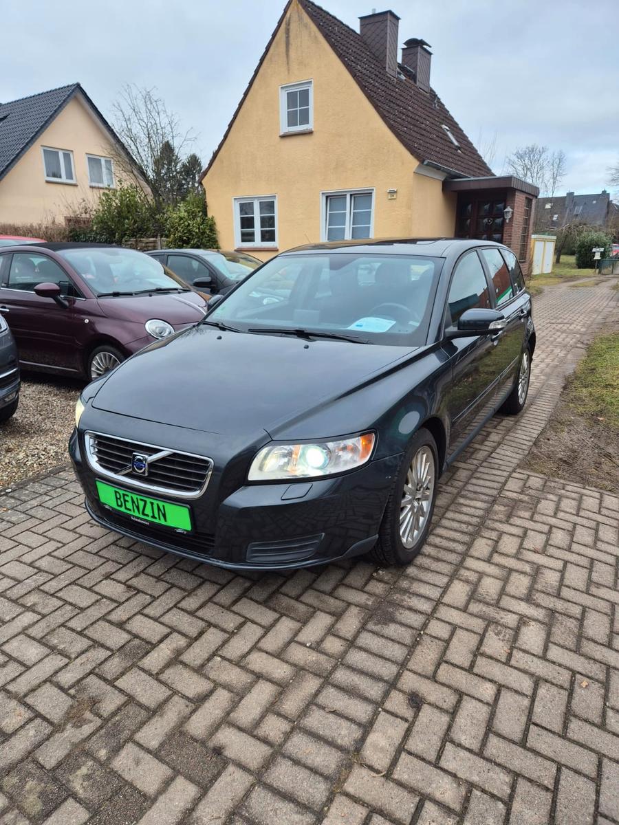 Volvo V50 Kombi 1.8 1. HAND BENZIN HU NEU