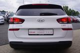 Hyundai i30 Kombi 1.4 T-GDI Style Navi PDC Kamera DAB - Hyundai i30: Style