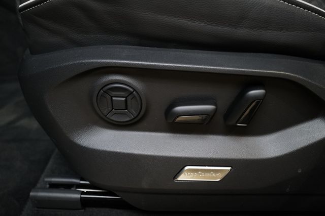 Volkswagen Touareg 3.0 TDI R-Line AHK Allradlenk StdHz Keyl